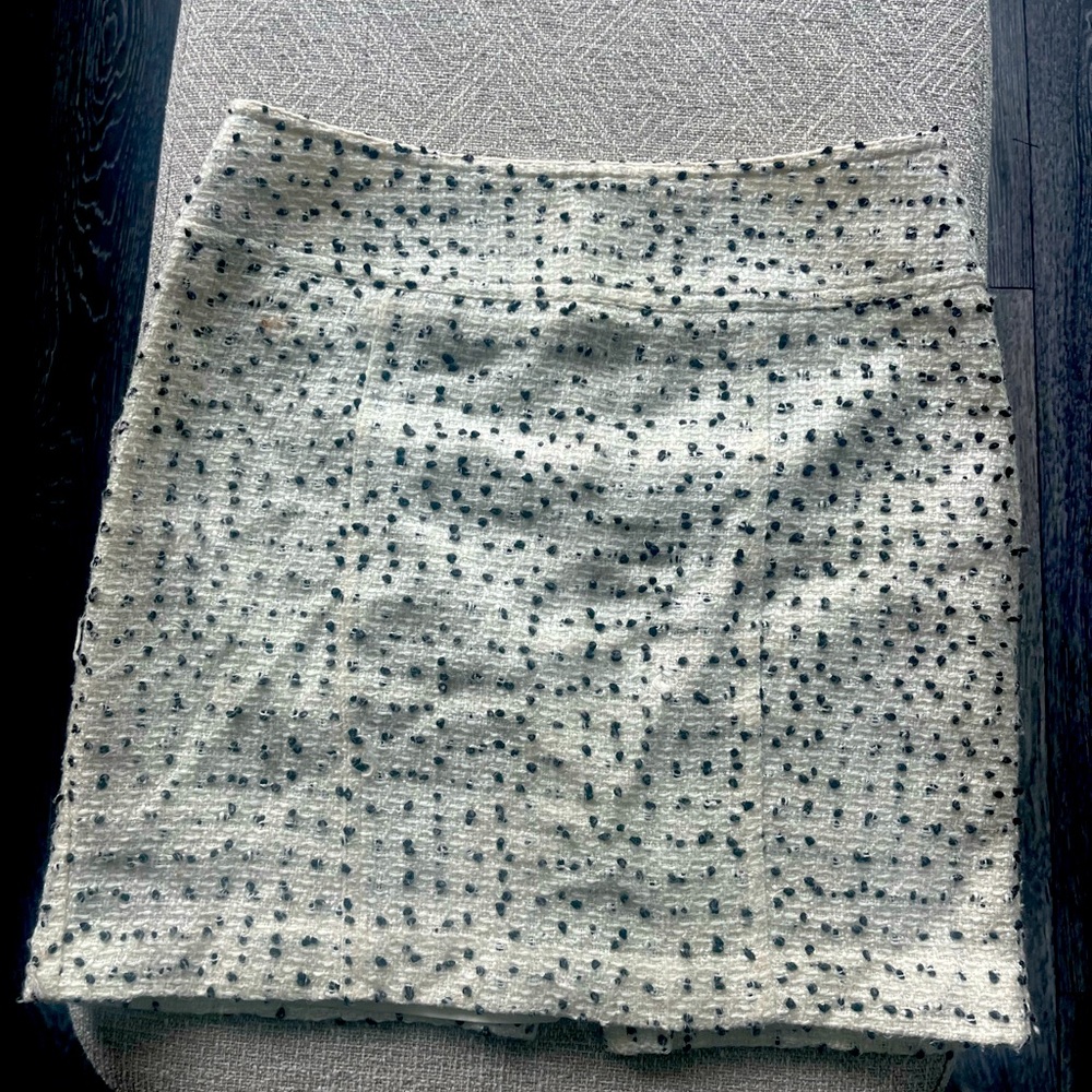 CACHE warm marble mini-skirt, size 2